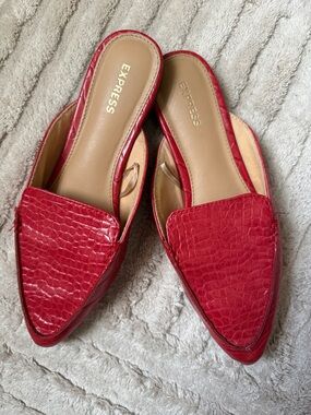 Express Red Pointed Faux-Croc Slip-On Mules